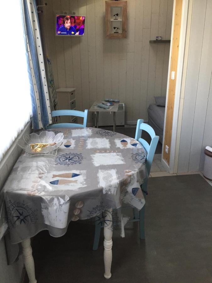 Petite Maison Dans Le Jardin Ars-en-Re Luaran gambar